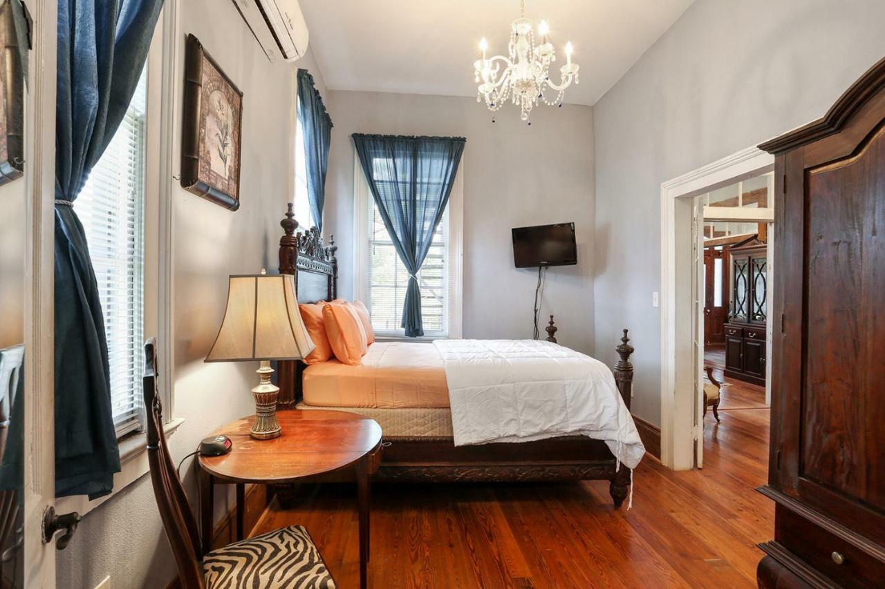 Oakview Bed And Breakfast New Orleans Exterior photo